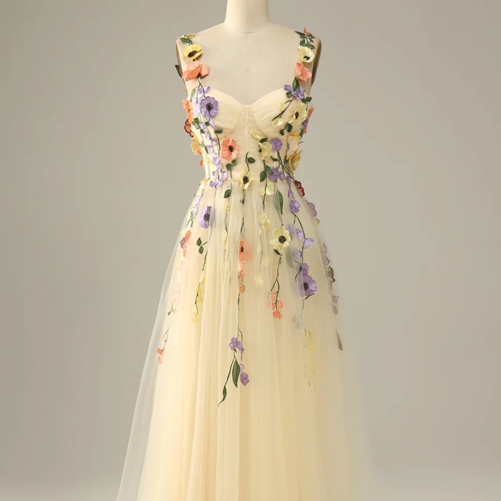 Zapaka Flower Dress